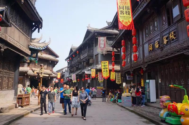 我国建成工会驿站18.42万个（新数据 新看点）